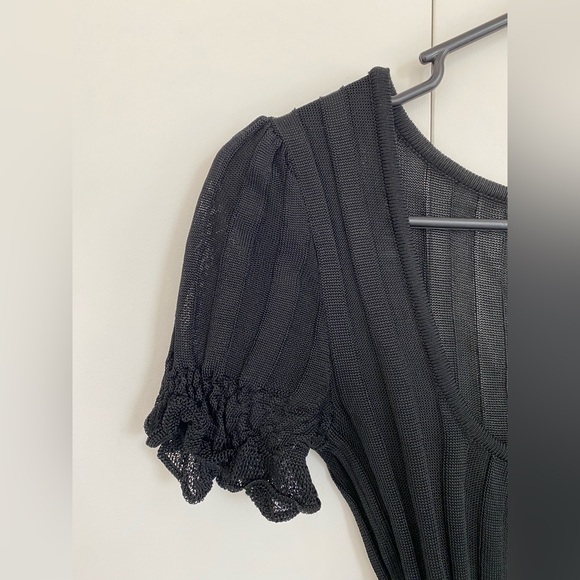 y2k Bebe Black Ribbed Puff Sleeve Smocked Waist Top Size XS‎ - Picture 7 of 9